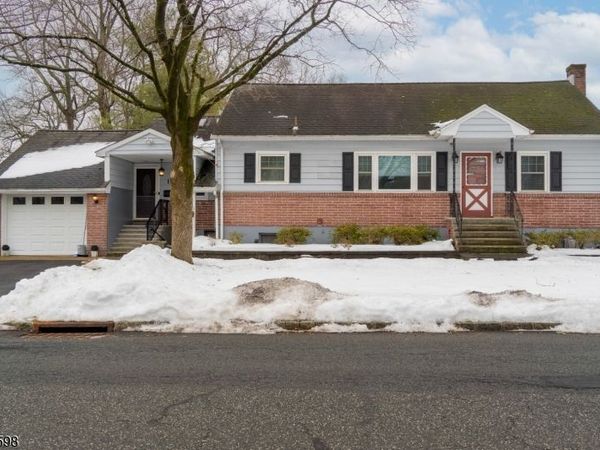 11 Station Rd, Madison, NJ 07940