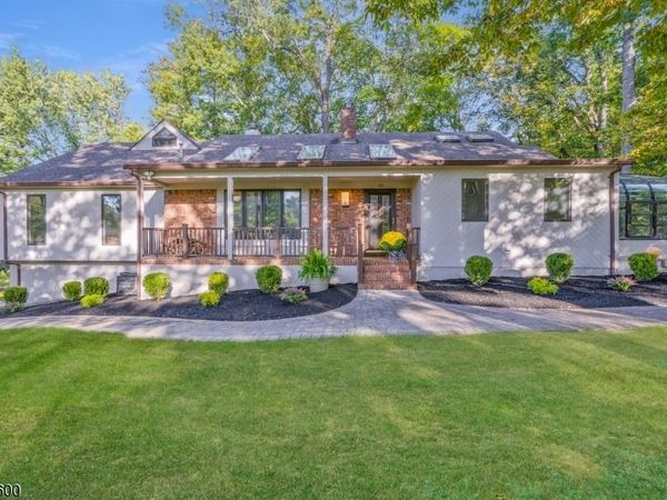 10 Blazier Road, Warren, NJ 07059