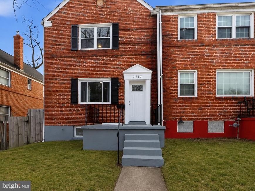 3917 Stokes Drive, Baltimore, MD 21229 Main Photo