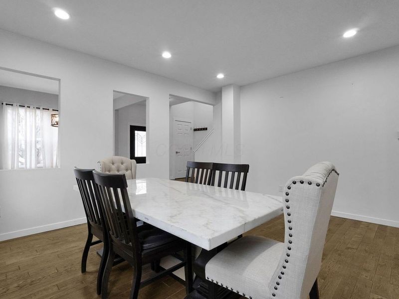 5910 Bucksburn Drive, Galloway, OH 43119 Photo 11