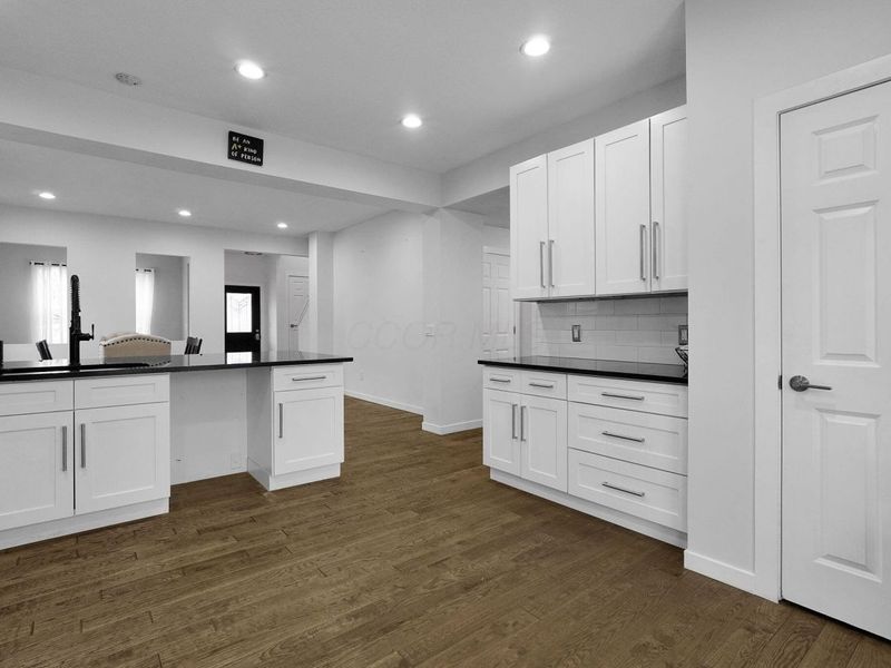 5910 Bucksburn Drive, Galloway, OH 43119 Photo 13