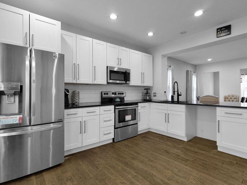 5910 Bucksburn Drive, Galloway, OH 43119 Photo 14