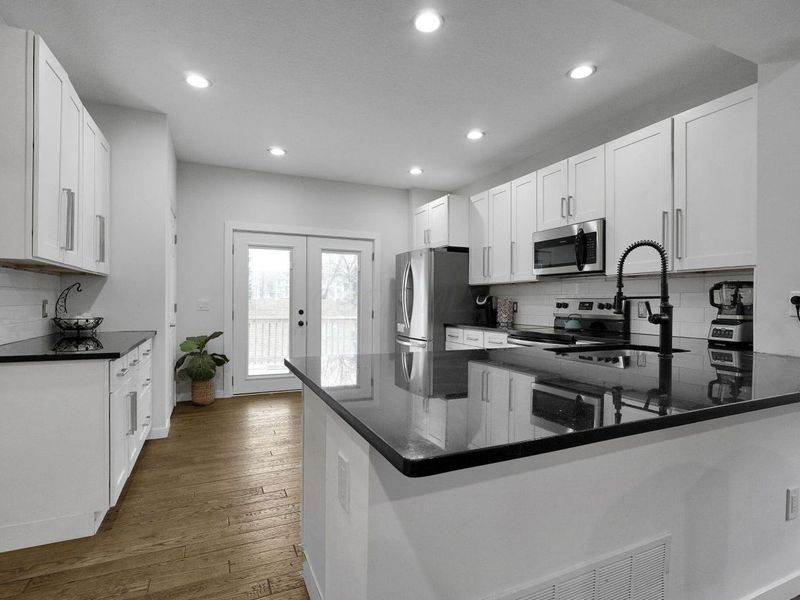 5910 Bucksburn Drive, Galloway, OH 43119 Photo 16