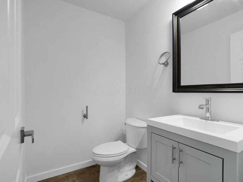 5910 Bucksburn Drive, Galloway, OH 43119 Photo 17