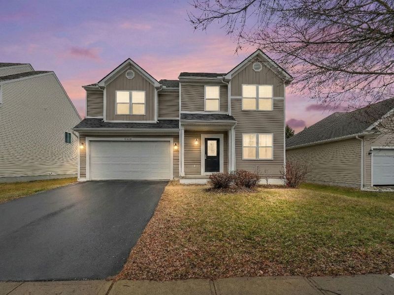 5910 Bucksburn Drive, Galloway, OH 43119 Photo 2