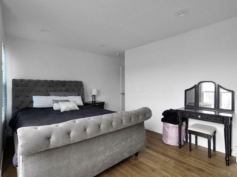 5910 Bucksburn Drive, Galloway, OH 43119 Photo 23