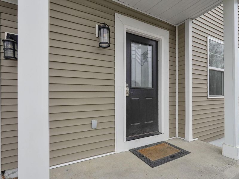 5910 Bucksburn Drive, Galloway, OH 43119 Photo 5