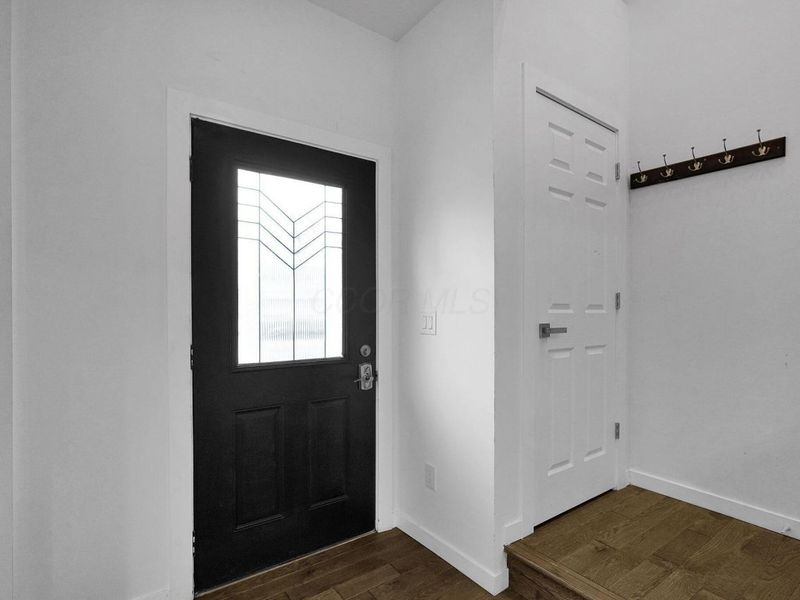 5910 Bucksburn Drive, Galloway, OH 43119 Photo 7