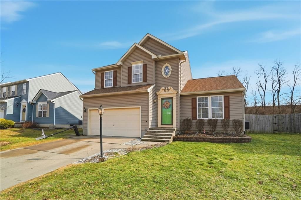 100 Pleasant Hill Blvd, Franklin, OH 45005 Main Photo