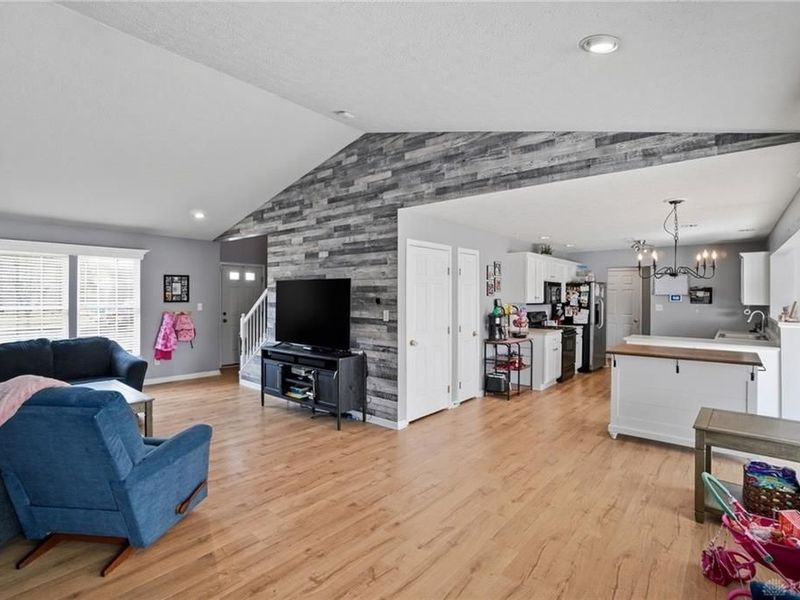 100 Pleasant Hill Blvd, Franklin, OH 45005 Photo 16