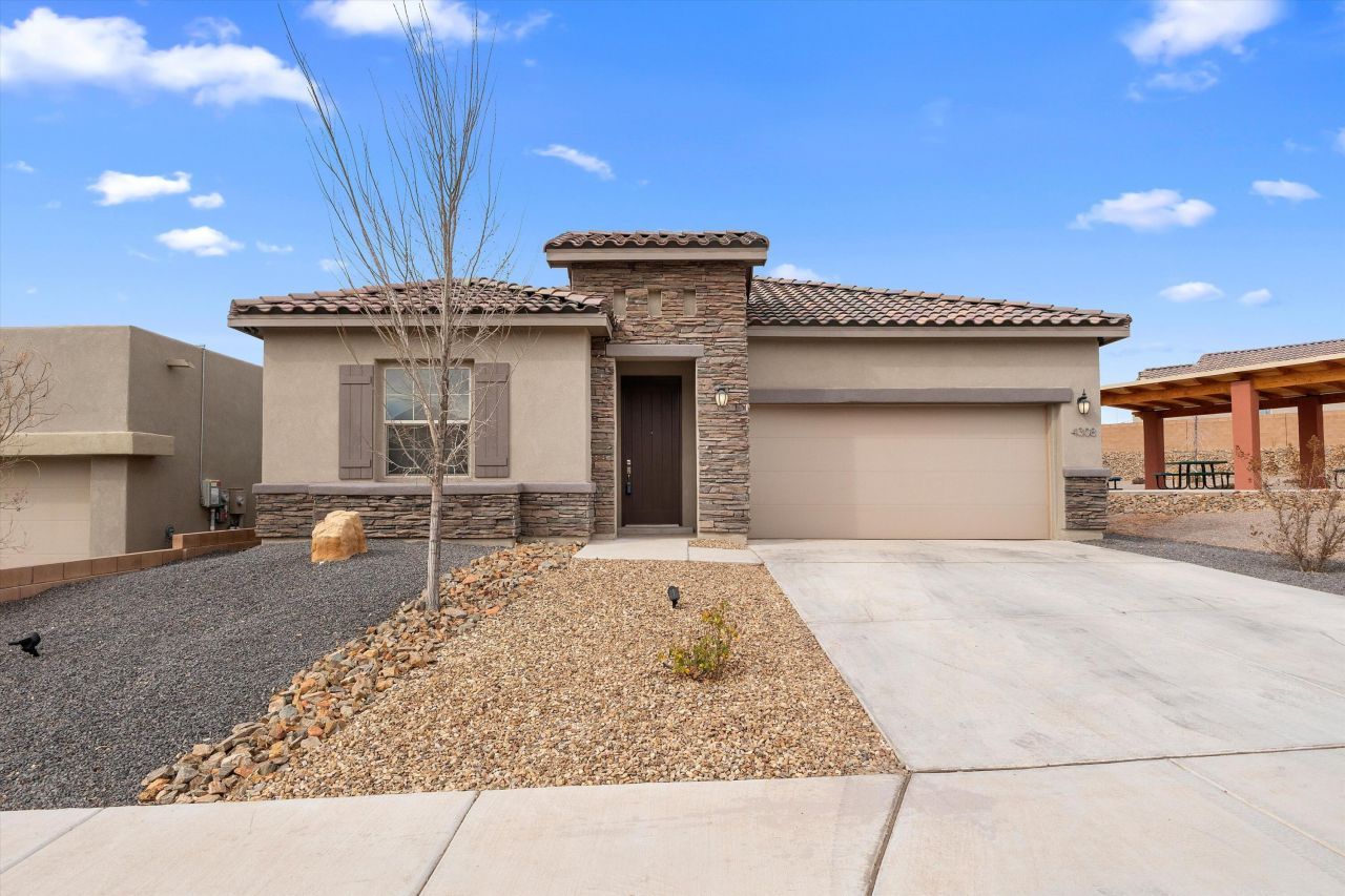 4308 Mountain Trail Loop Ne, Rio Rancho, NM 87144 Main Photo