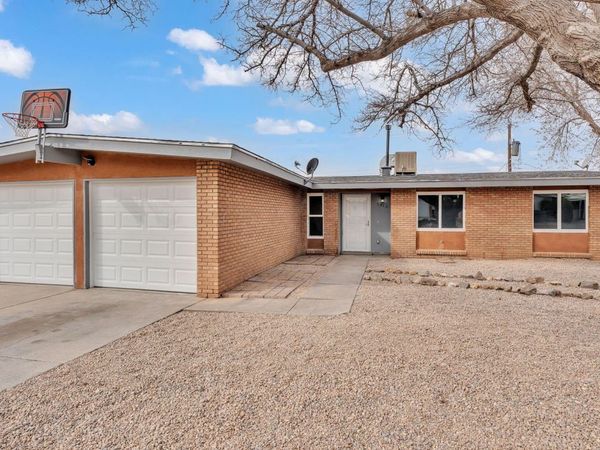 1813 Sandler Court NE, Albuquerque, NM 87112