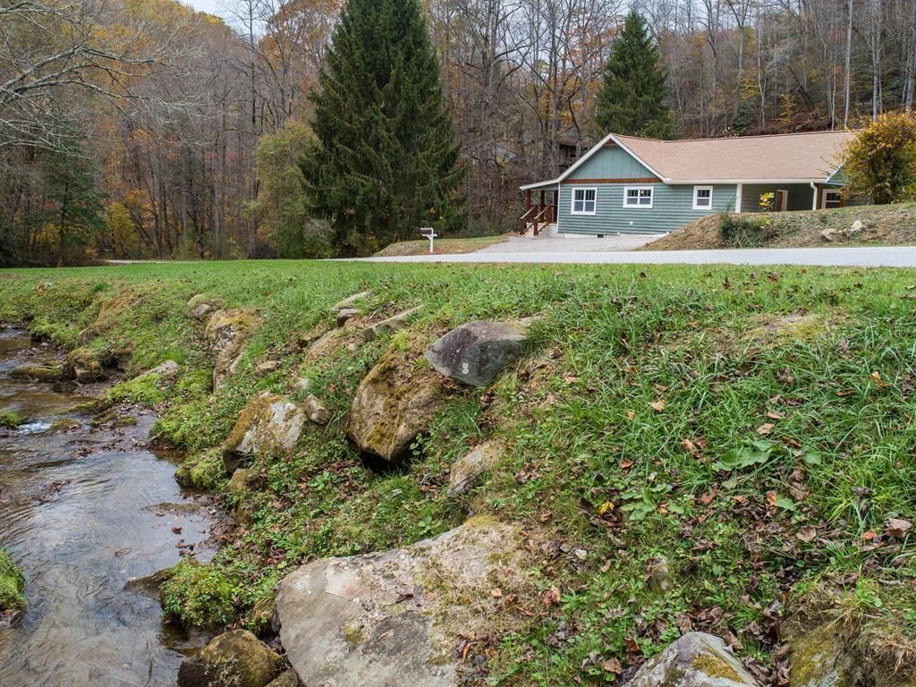 5107 Boiling Springs Rd, Murphy, NC 28906 Main Photo
