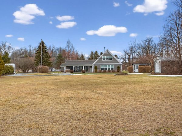 1047 Wamplers Lake Road, Brooklyn, MI 49230