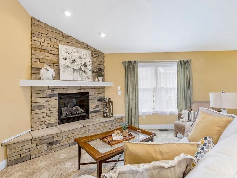 70 Harvest Court, Oxford, OH 45056 Photo 4