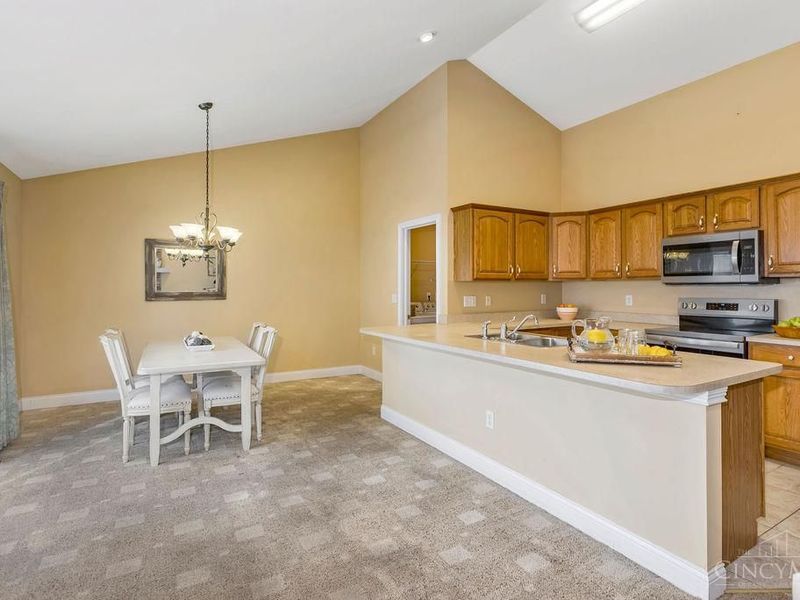 70 Harvest Court, Oxford, OH 45056 Photo 6