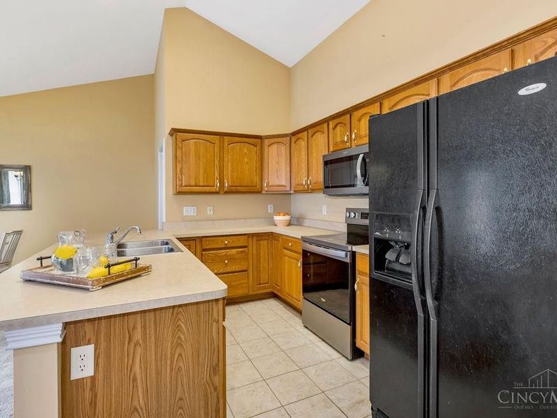 70 Harvest Court, Oxford, OH 45056 Photo 9