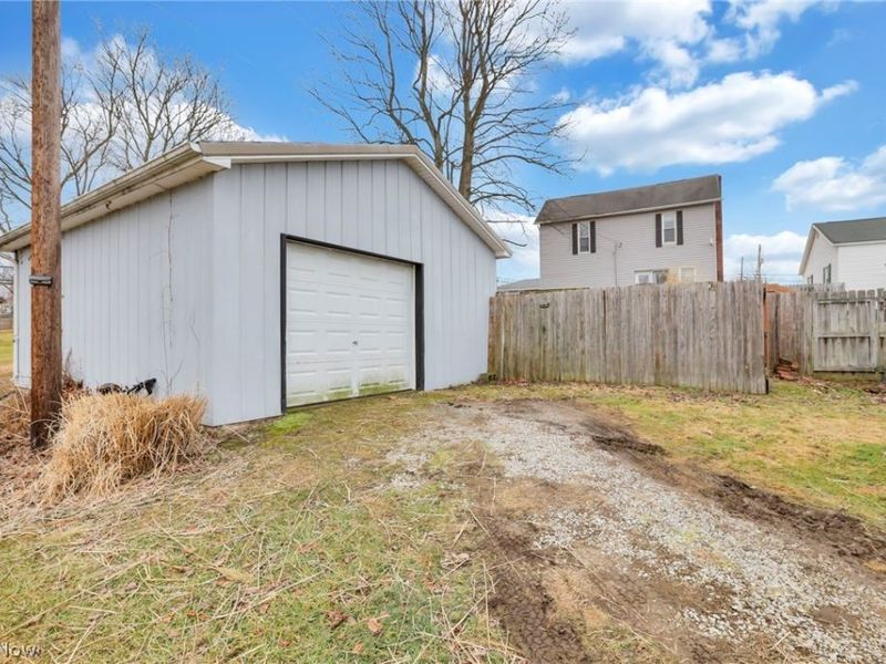 226 S 6th Street, Byesville, OH 43723 Photo 41