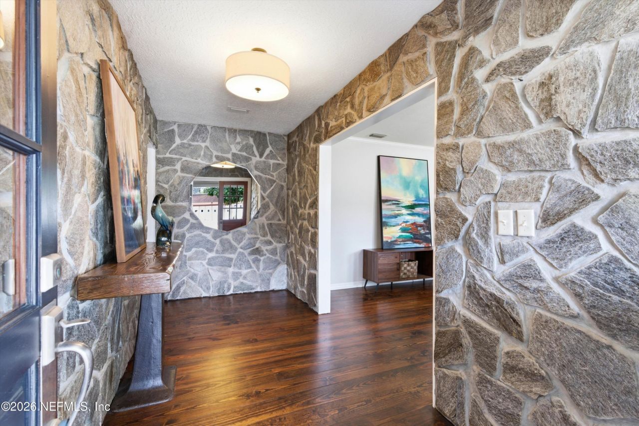 8631 San Servera Drive E, Jacksonville, FL 32217 Photo