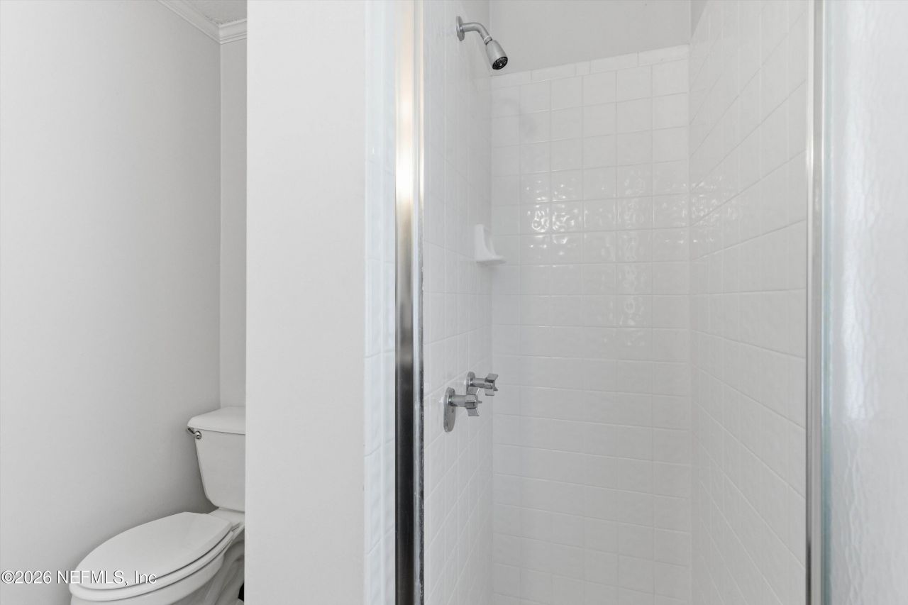 8631 San Servera Drive E, Jacksonville, FL 32217 Photo