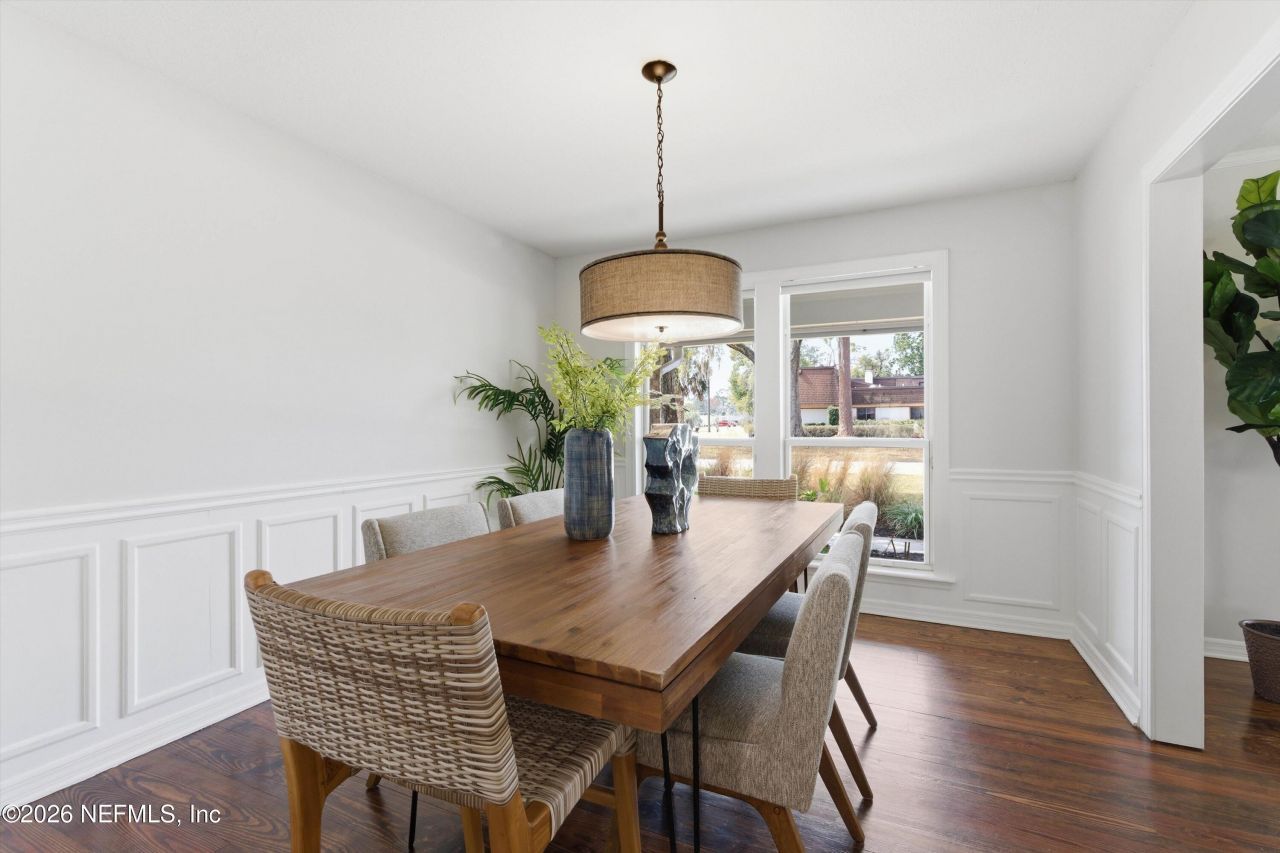 8631 San Servera Drive E, Jacksonville, FL 32217 Photo