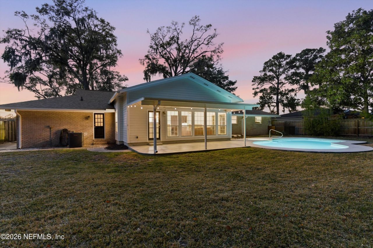 8631 San Servera Drive E, Jacksonville, FL 32217 Photo