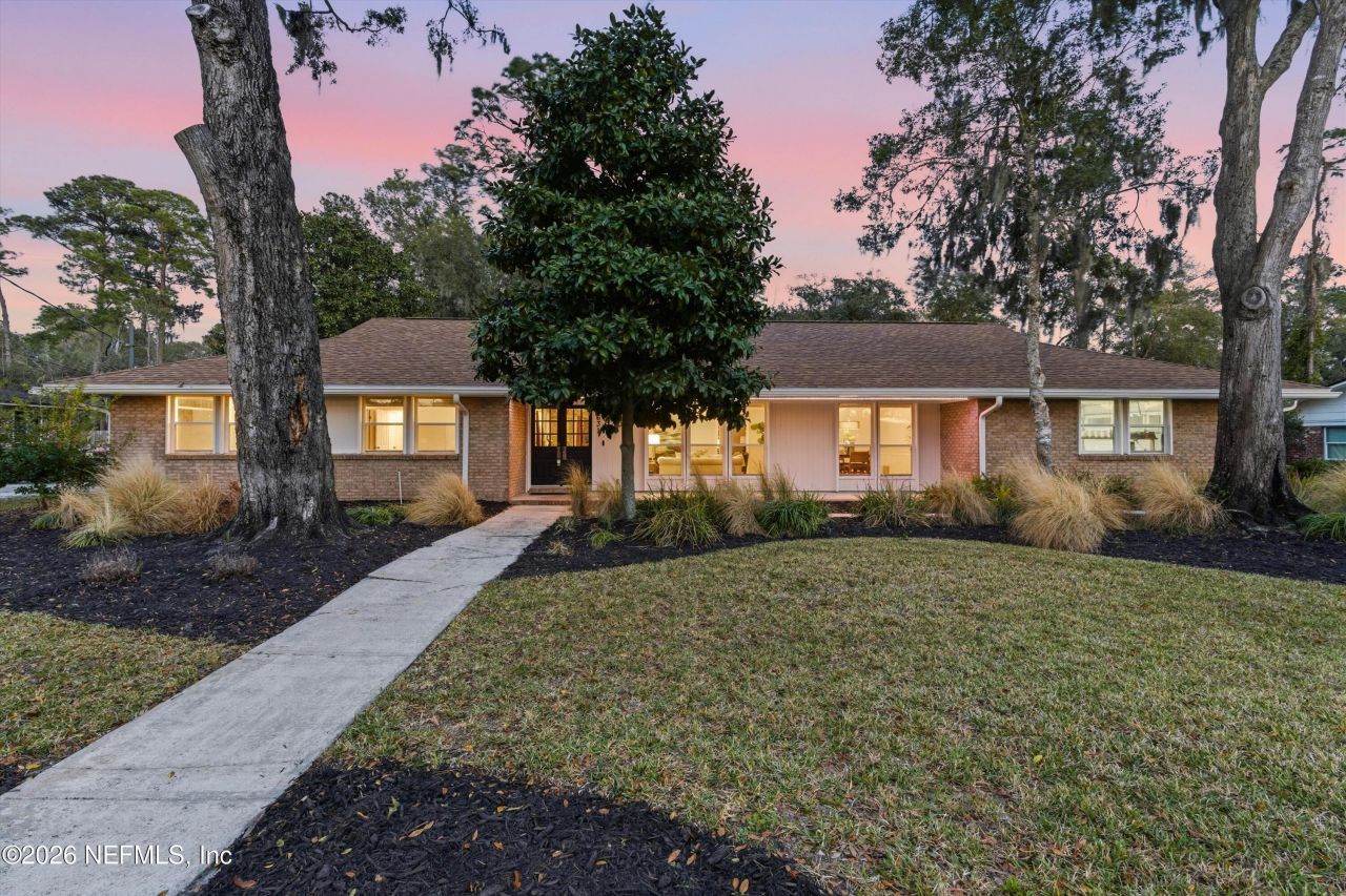 8631 San Servera Drive E, Jacksonville, FL 32217 Photo