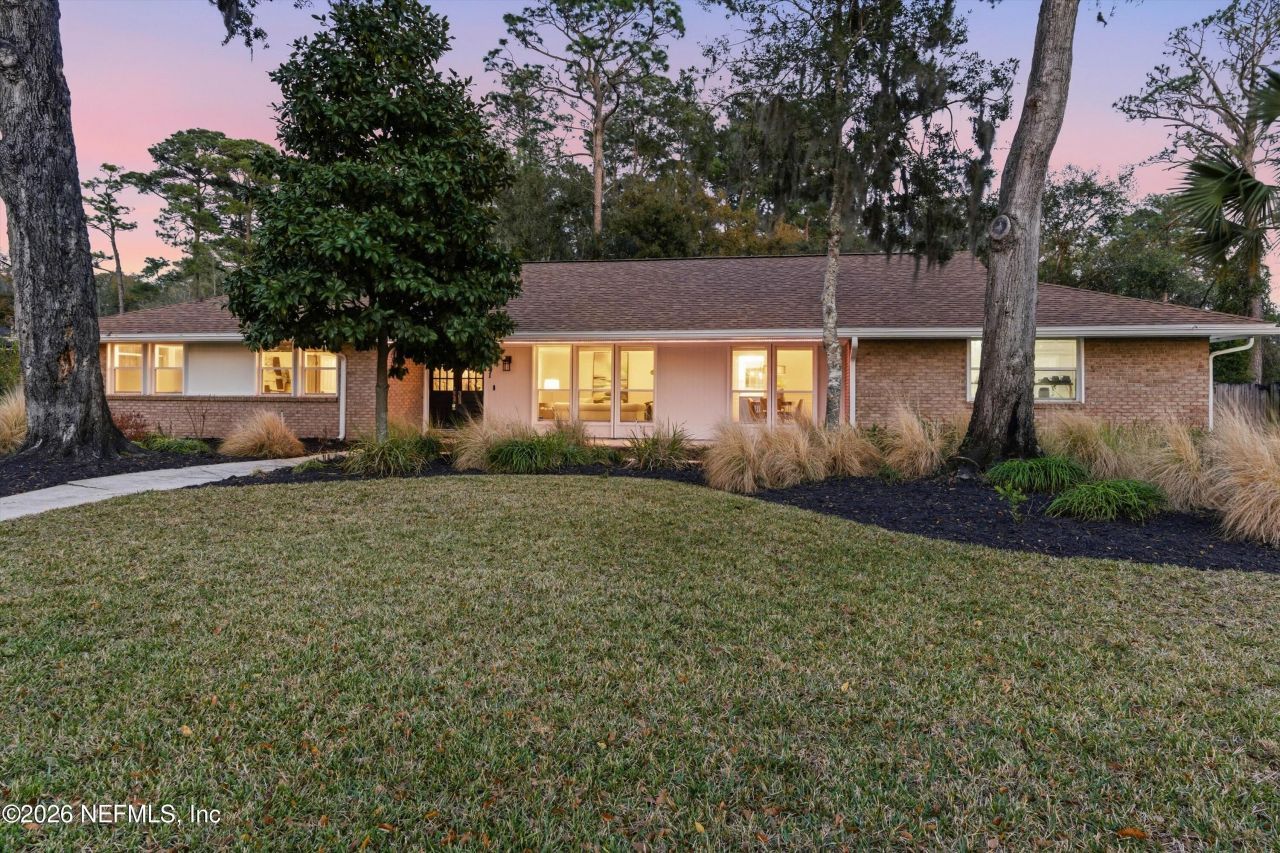 8631 San Servera Drive E, Jacksonville, FL 32217 Photo