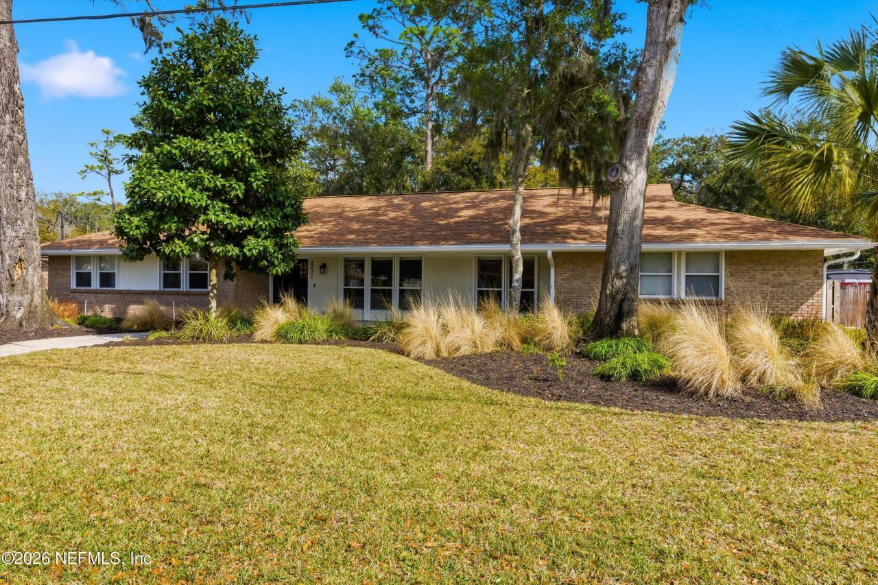 8631 San Servera Drive E, Jacksonville, FL 32217 Photo