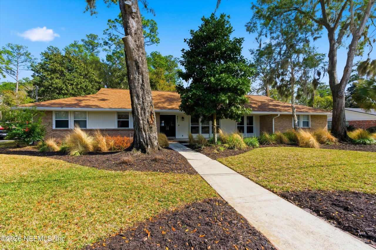 8631 San Servera Drive E, Jacksonville, FL 32217 Photo