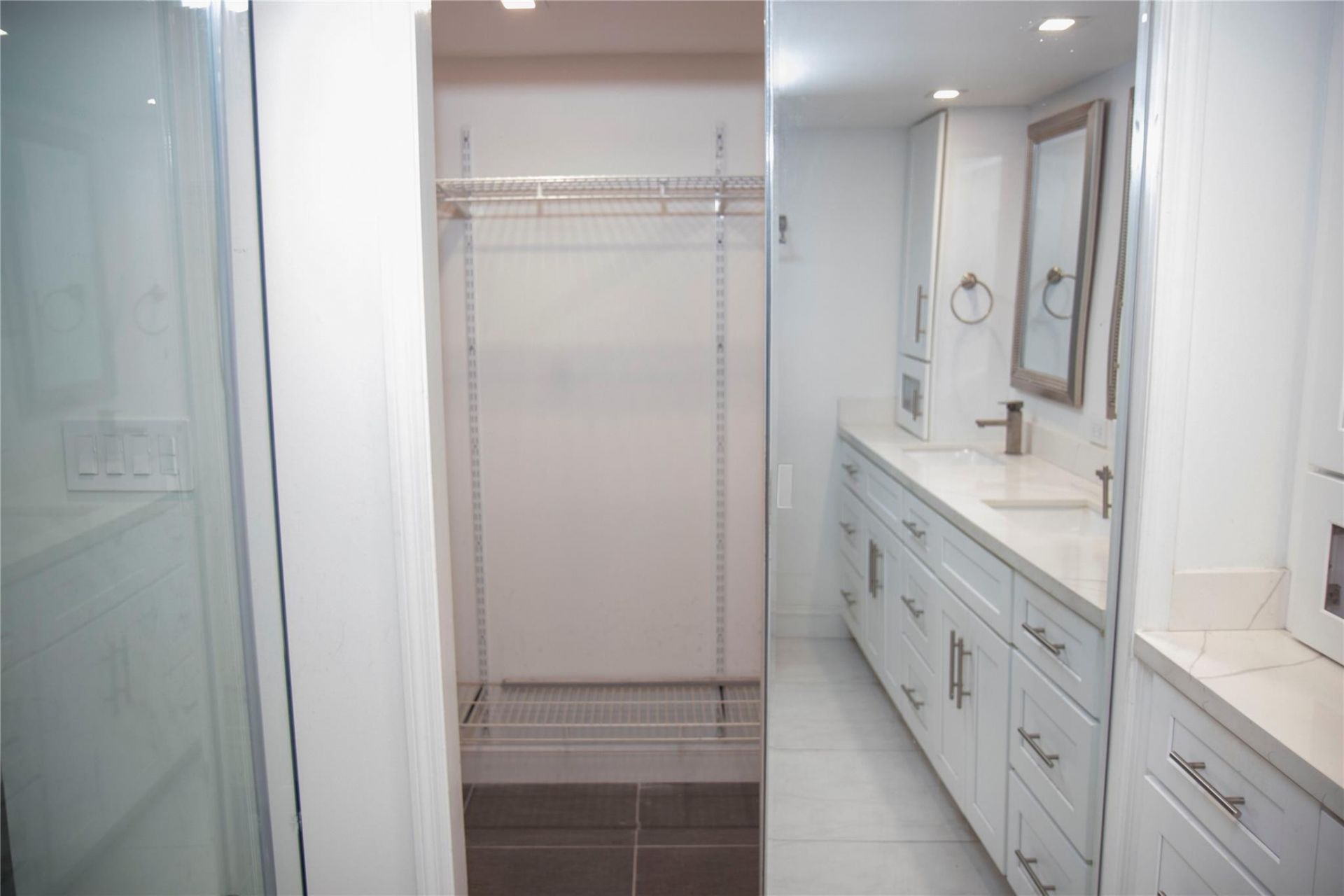 9818 Marina Boulevard, Unit 1220, Boca Raton, FL 33428 Photo