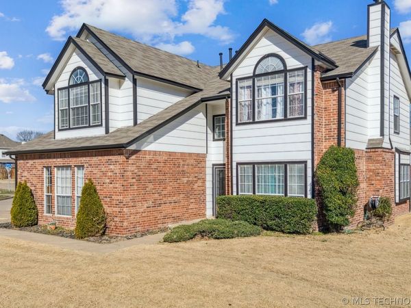 1301 N Willow Avenue, Broken Arrow, OK 74012