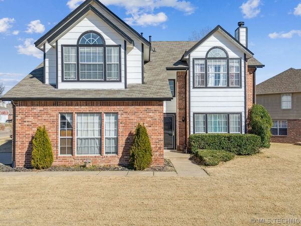 1301 N Willow Avenue, Broken Arrow, OK 74012