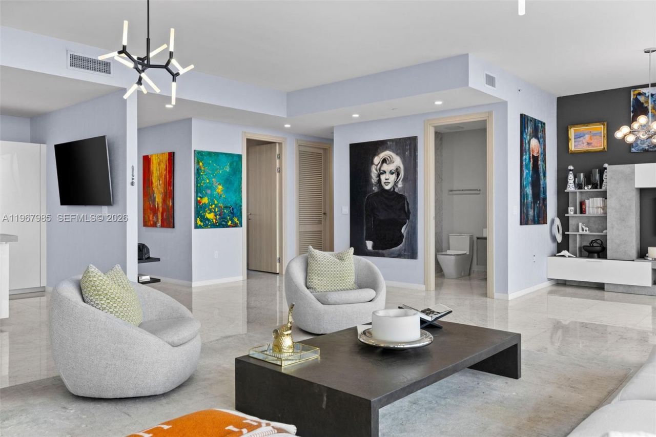 1000 Brickell Plz , Unit PH5304, Miami, FL 33131 Photo