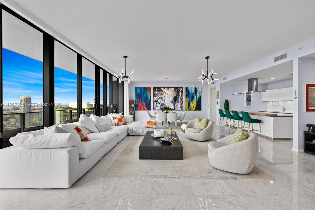 1000 Brickell Plz , Unit PH5304, Miami, FL 33131 Photo