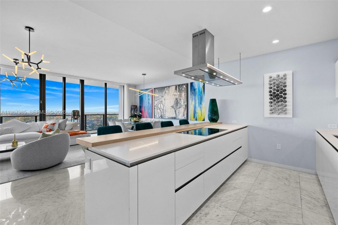 1000 Brickell Plz , Unit PH5304, Miami, FL 33131 Photo