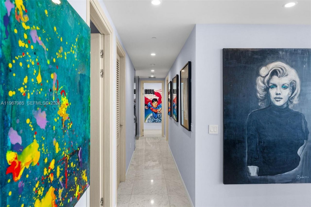 1000 Brickell Plz , Unit PH5304, Miami, FL 33131 Photo