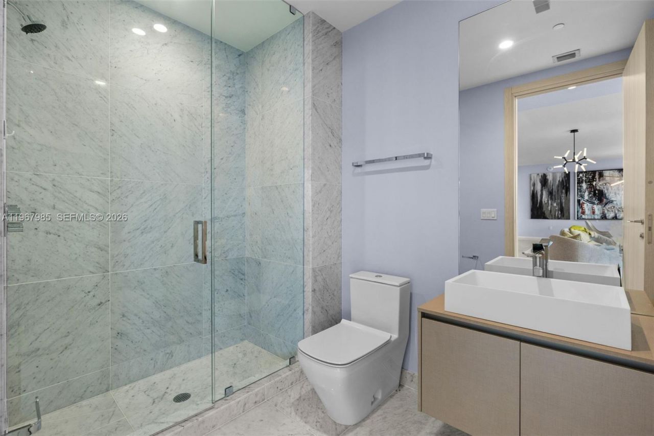 1000 Brickell Plz , Unit PH5304, Miami, FL 33131 Photo