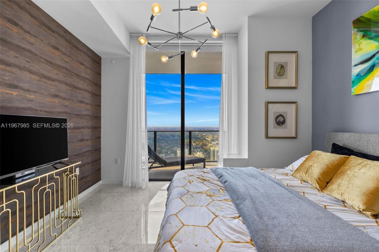 1000 Brickell Plz , Unit PH5304, Miami, FL 33131 Photo