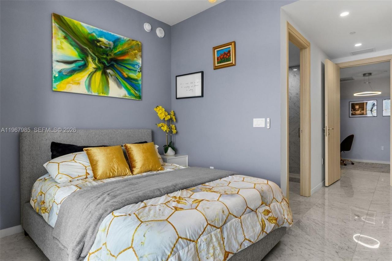 1000 Brickell Plz , Unit PH5304, Miami, FL 33131 Photo