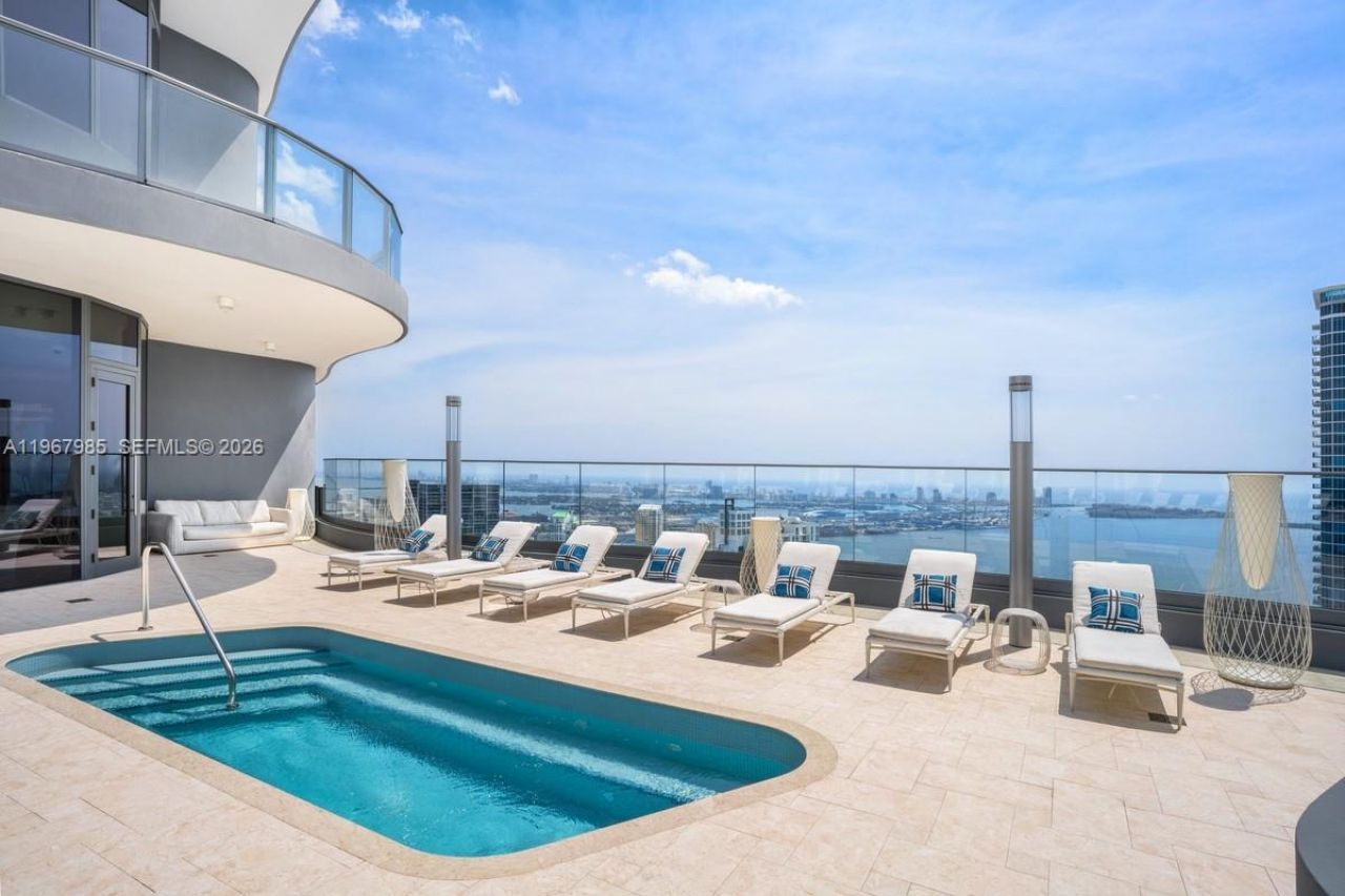 1000 Brickell Plz , Unit PH5304, Miami, FL 33131 Photo