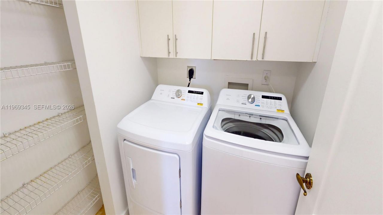 10730 NW 66th St, Unit 512, Doral, FL 33178 Photo