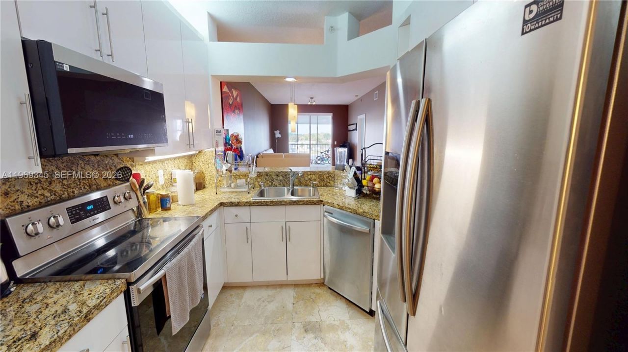 10730 NW 66th St , Unit 512, Doral, FL 33178 Photo