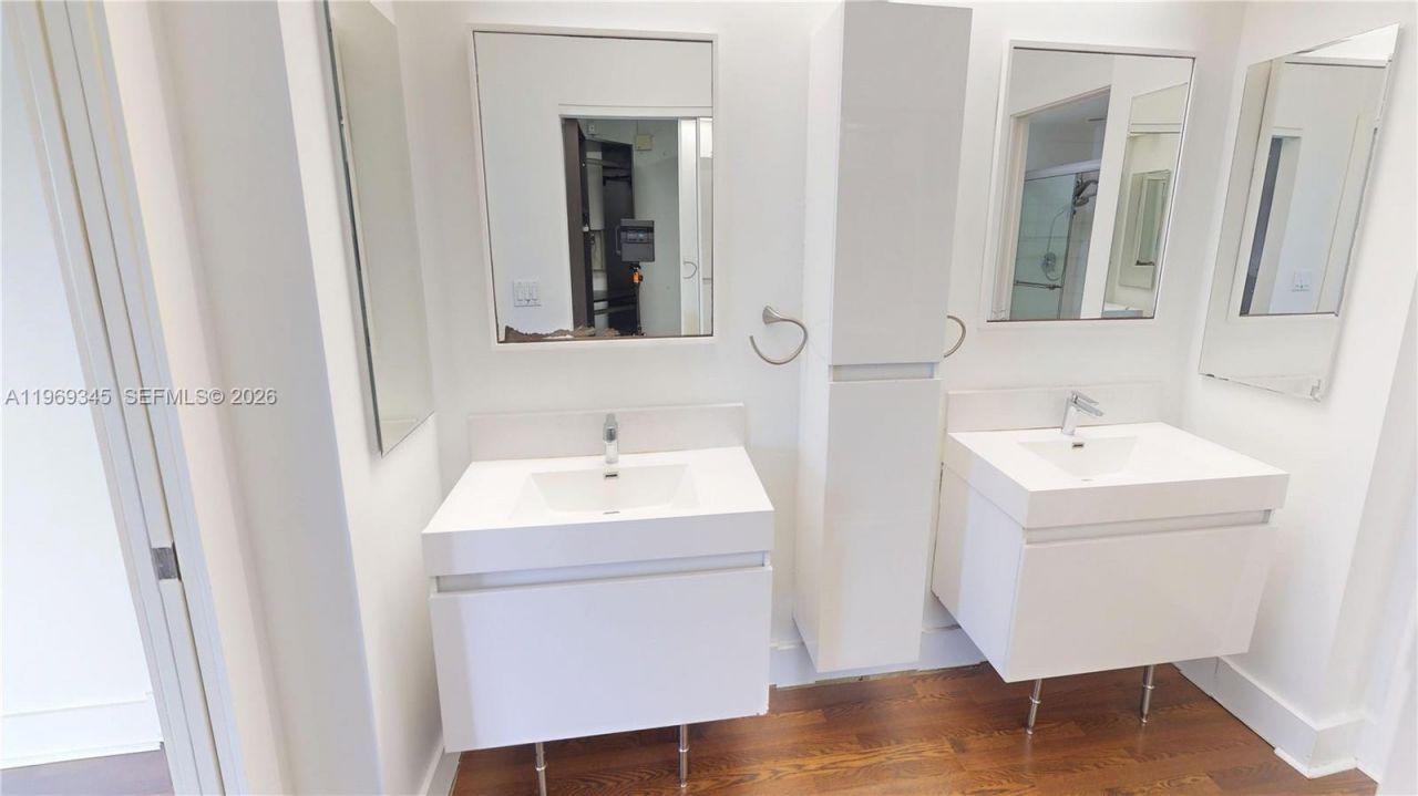 10730 NW 66th St, Unit 512, Doral, FL 33178 Photo