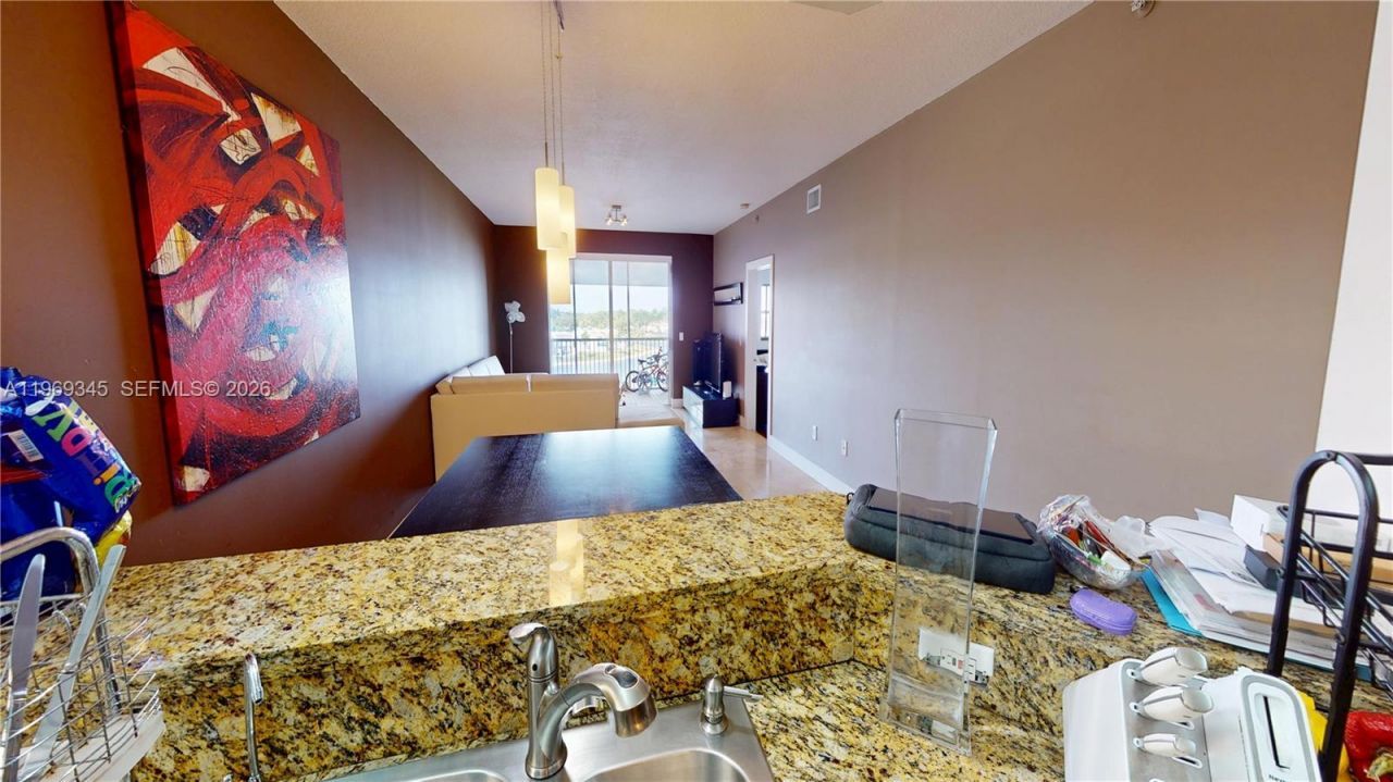 10730 NW 66th St , Unit 512, Doral, FL 33178 Photo