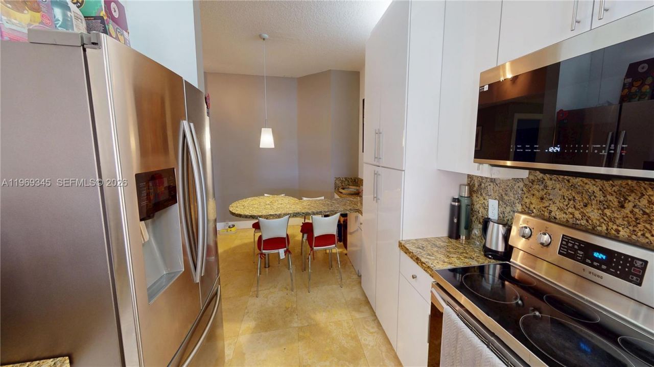 10730 NW 66th St , Unit 512, Doral, FL 33178 Photo