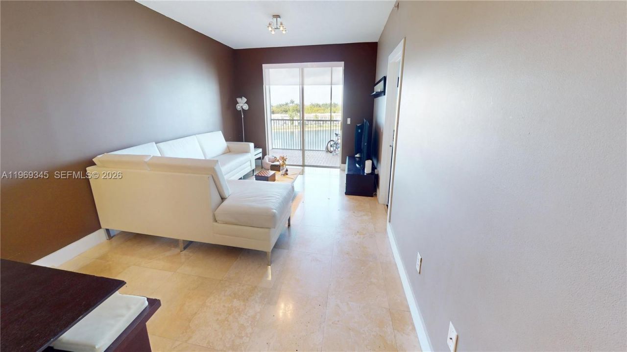 10730 NW 66th St , Unit 512, Doral, FL 33178 Photo