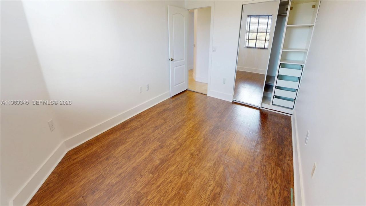 10730 NW 66th St, Unit 512, Doral, FL 33178 Photo