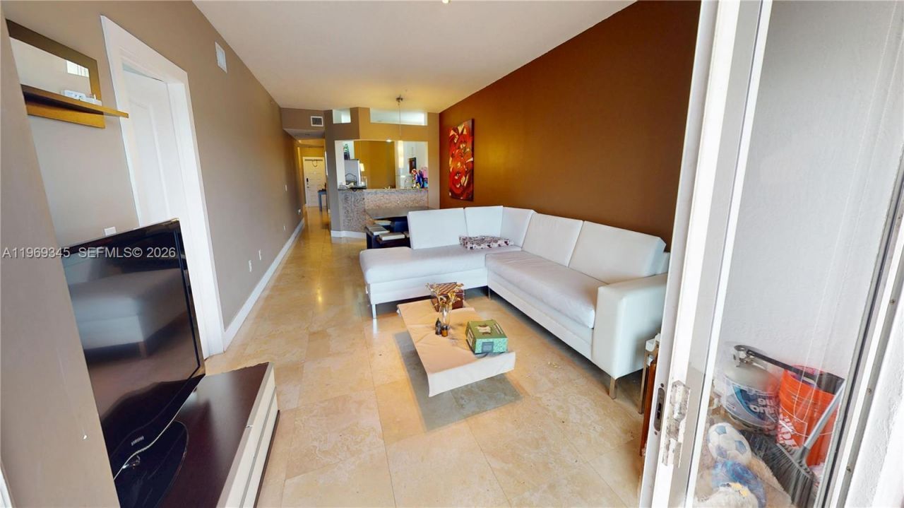 10730 NW 66th St , Unit 512, Doral, FL 33178 Photo