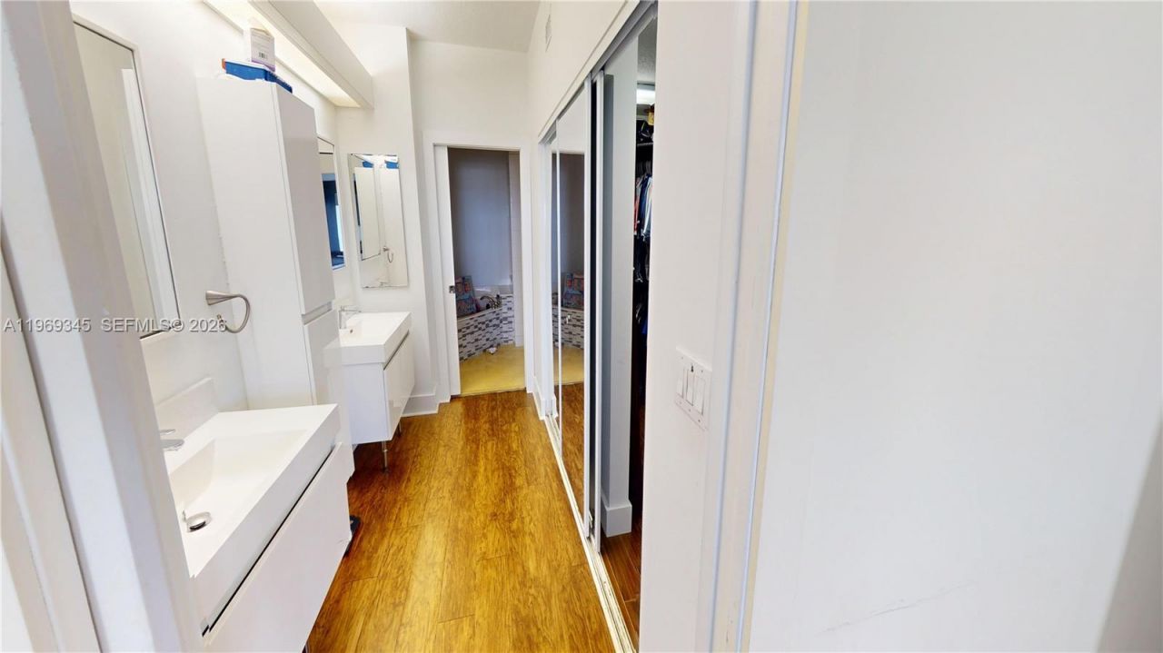 10730 NW 66th St , Unit 512, Doral, FL 33178 Photo